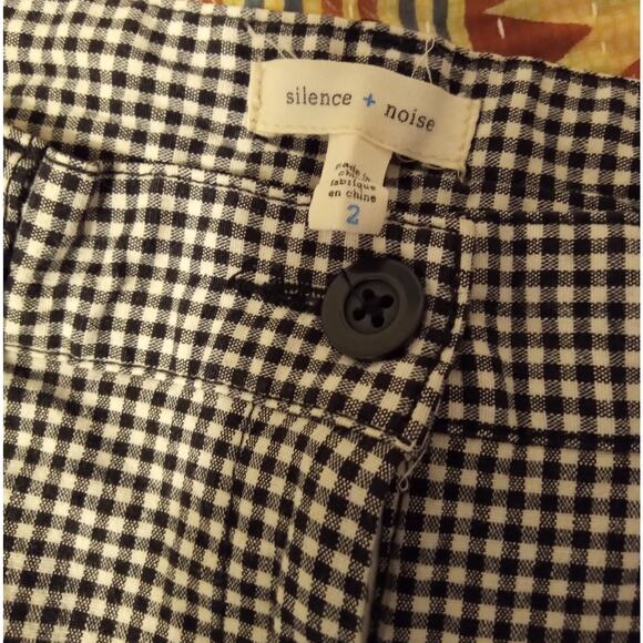 SILENCE + NOISE High Rise Gingham Plaid Tapered Pants in Black & White WOMEN'S 2 - Picture 4 of 6